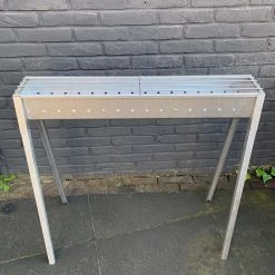 Spiedini Saté-bbq Bali 80 - Saté Houtskoolbarbecue Met Horizontaal Rooster - 80 Cm Lang, 11 Cm Breed - Materiaal: Gealuminiseerd Ijzer 32 Spiedini Saté-bbq Bali 80 - Saté Houtskoolbarbecue Met Horizontaal Rooster - 80 Cm Lang, 11 Cm Breed - Materiaal: Gealuminiseerd Ijzer -Keukengrill Winkel 1198x1200 12