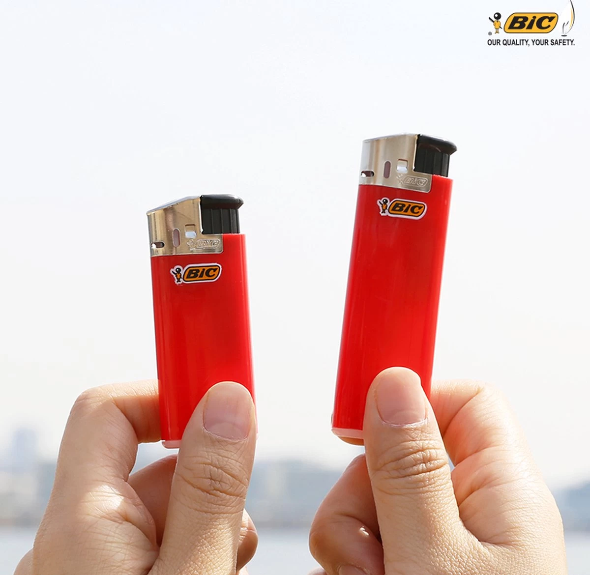 BIC Maxi J38 Elektronische Aanstekers - Verschillende Kleuren - Pak Van 6 Gasaanstekers 2 BIC Maxi J38 Elektronische Aanstekers - Verschillende Kleuren - Pak Van 6 Gasaanstekers - Afbeelding 2