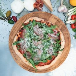 Boska Pizzaplank Friends L - BBQ Accessoires - Eikenhout - Handige Opvanggeul - Ø 34 Cm -Keukengrill Winkel 1200x1200 369