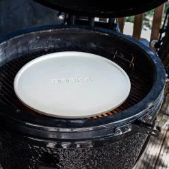 Boska Pizzasteen Deluxe - Voor Oven & BBQ - Knapperige Pizza's - Ø 29.5 Cm - BBQ Accessoires -Keukengrill Winkel 1200x1200 395