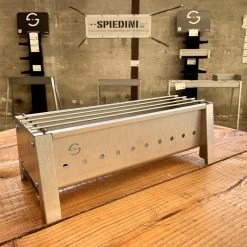 Spiedini Saté-bbq Bali 40 Mini - Kleine, Smalle Houtskoolbarbecue Met Horizontaal Rooster Voor Sate Of Andere Spiesjes - 40 Cm Lang, 11 Cm Breed, 14 Cm Hoog - Ideaal Voor Tuin- Of Open Haard, Of Balkon - Materiaal: Gealuminiseerd Ijzer -Keukengrill Winkel 1200x1200 507