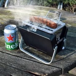 Mikamax Draagbare Mini BBQ - Barbecue - 's Werelds Kleinste Barbecue - Past In Je Broekzak - 18 × 6 × 15,5 Cm - 714 Gram - Mat Zwart 9 Mikamax Draagbare Mini BBQ - Barbecue - 's Werelds Kleinste Barbecue - Past In Je Broekzak - 18 × 6 × 15,5 Cm - 714 Gram - Mat Zwart -Keukengrill Winkel 1200x1200 573