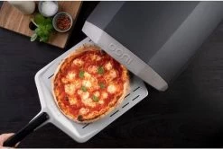 Ooni Pizzaschep Aluminium - Perforated Pizza Peel 12 Inch 9 Ooni Pizzaschep Aluminium - Perforated Pizza Peel 12 Inch -Keukengrill Winkel 1200x806 1
