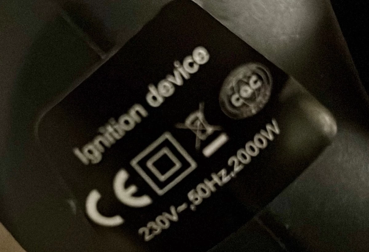 Elektrische BBQ - Looftlighter Alternatief - Grill Aansteker - Houtskool En Briketten Aansteken Zonder De Smaak Van Jouw Gerechten Aan Te Tasten Door Gebruik Van Chemische Aanmaakblokjes! 10 Elektrische BBQ - Looftlighter Alternatief - Grill Aansteker - Houtskool En Briketten Aansteken Zonder De Smaak Van Jouw Gerechten Aan Te Tasten Door Gebruik Van Chemische Aanmaakblokjes! - Afbeelding 10