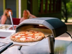 Ooni Koda Gas-Powered Outdoor Pizza Oven -Keukengrill Winkel 1200x900 24