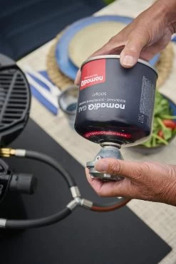 NomadiQ Gasflesjes (3 Stuks X 500 Gram) - EN417 Schroefventiel -Keukengrill Winkel 799x1200