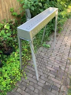 Spiedini Saté-bbq Bali 80 - Saté Houtskoolbarbecue Met Horizontaal Rooster - 80 Cm Lang, 11 Cm Breed - Materiaal: Gealuminiseerd Ijzer 33 Spiedini Saté-bbq Bali 80 - Saté Houtskoolbarbecue Met Horizontaal Rooster - 80 Cm Lang, 11 Cm Breed - Materiaal: Gealuminiseerd Ijzer -Keukengrill Winkel 899x1200 13